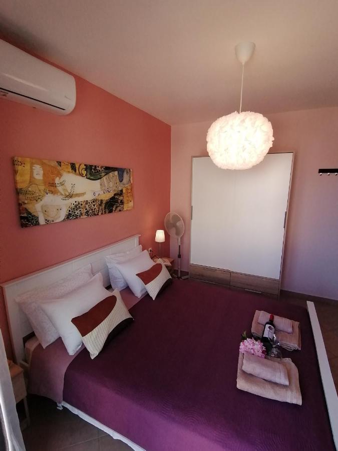 Bella Casa Apartment Nea Peramos  Ngoại thất bức ảnh