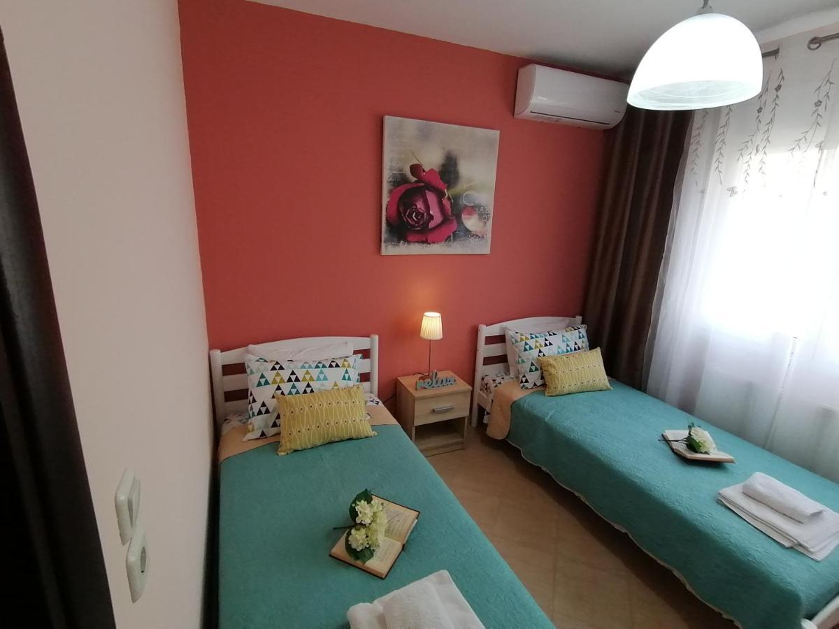 Bella Casa Apartment Nea Peramos  Ngoại thất bức ảnh