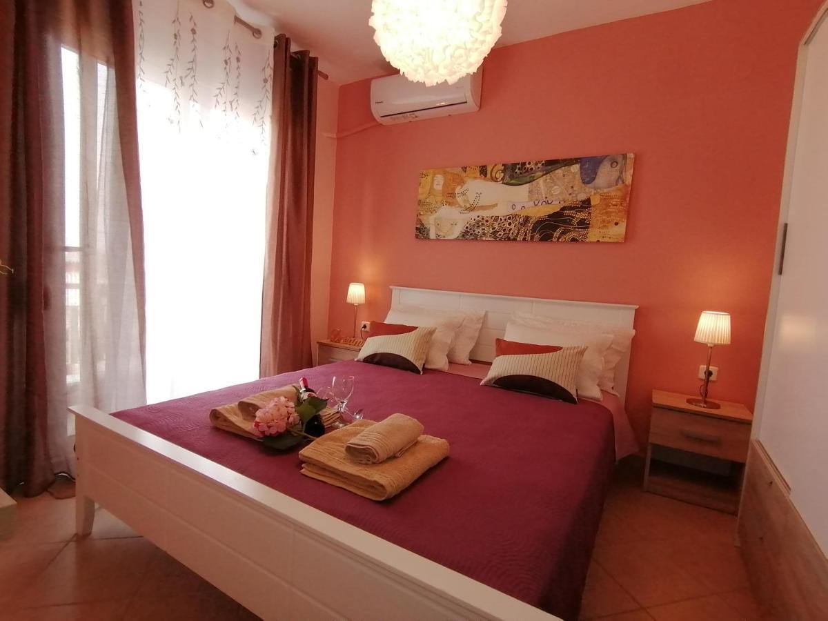 Bella Casa Apartment Nea Peramos  Ngoại thất bức ảnh