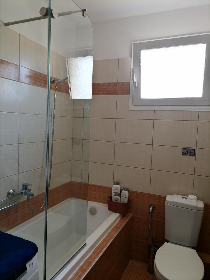 Bella Casa Apartment Nea Peramos  Ngoại thất bức ảnh