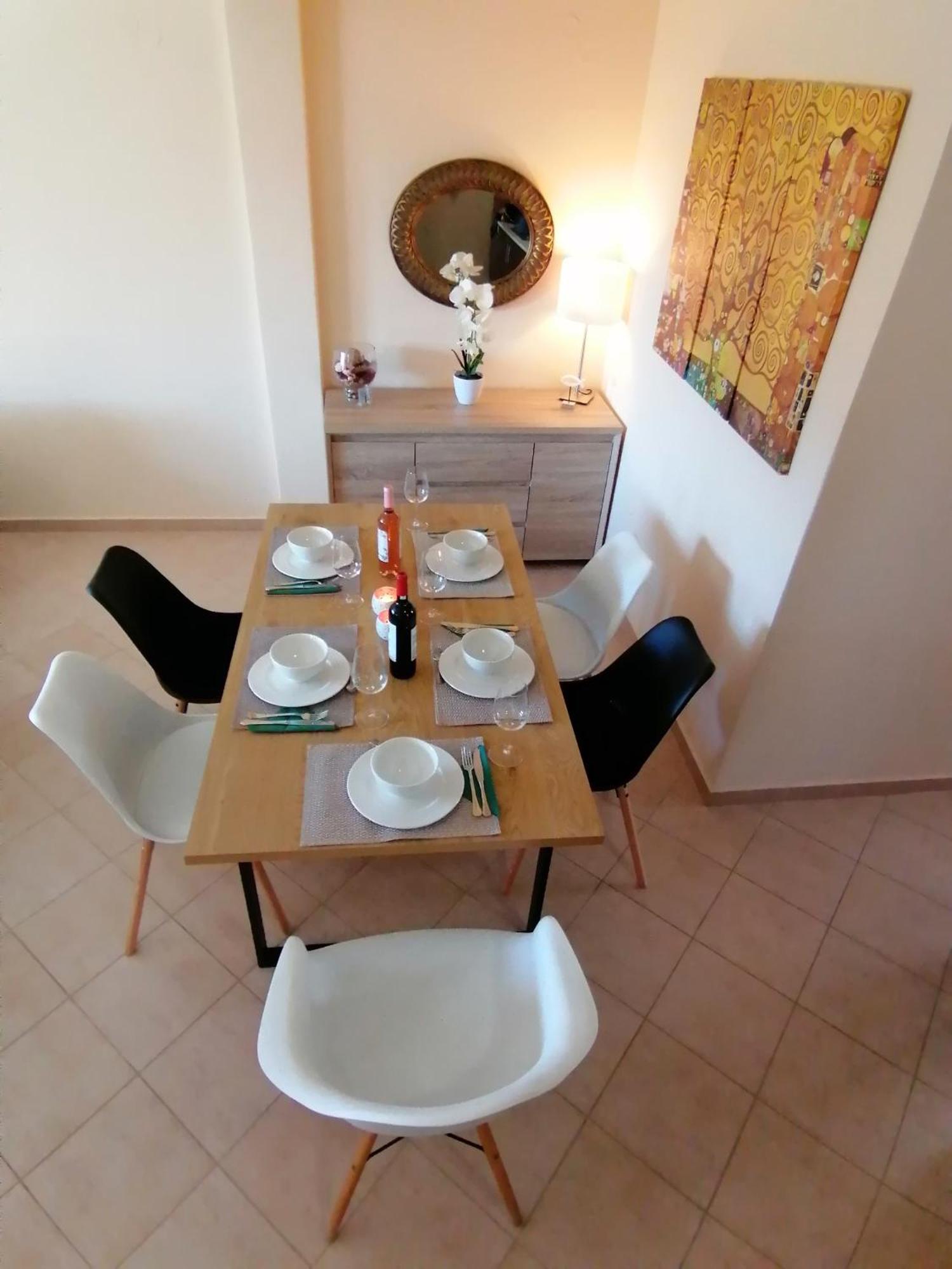 Bella Casa Apartment Nea Peramos  Ngoại thất bức ảnh