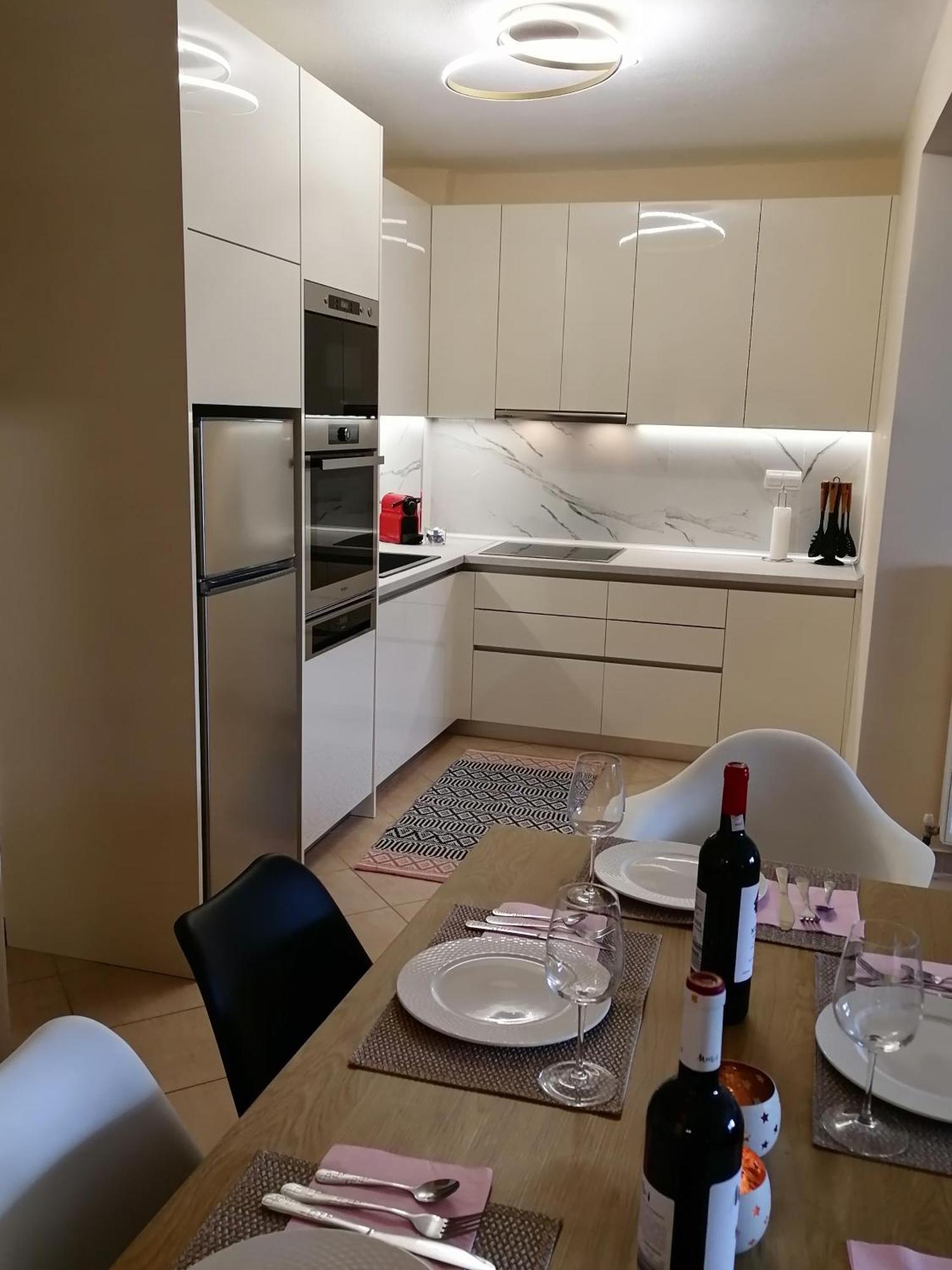Bella Casa Apartment Nea Peramos  Ngoại thất bức ảnh